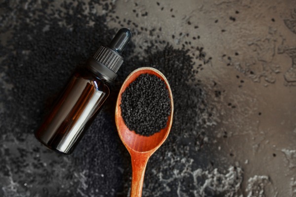 How Black Seed Oil Can Treat Acne Breakouts