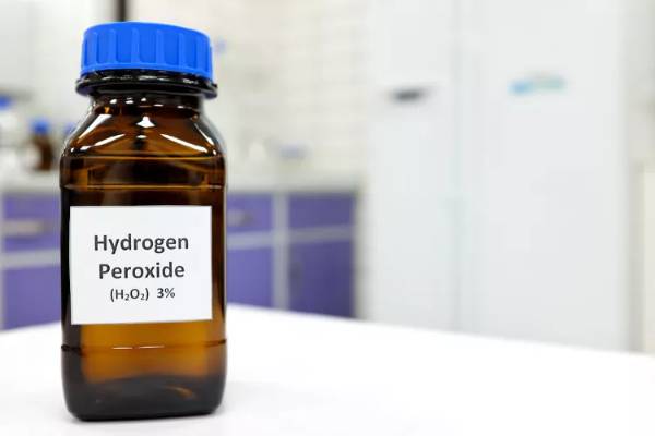 Does Hydrogen Peroxide Help Acne Prone Skin
